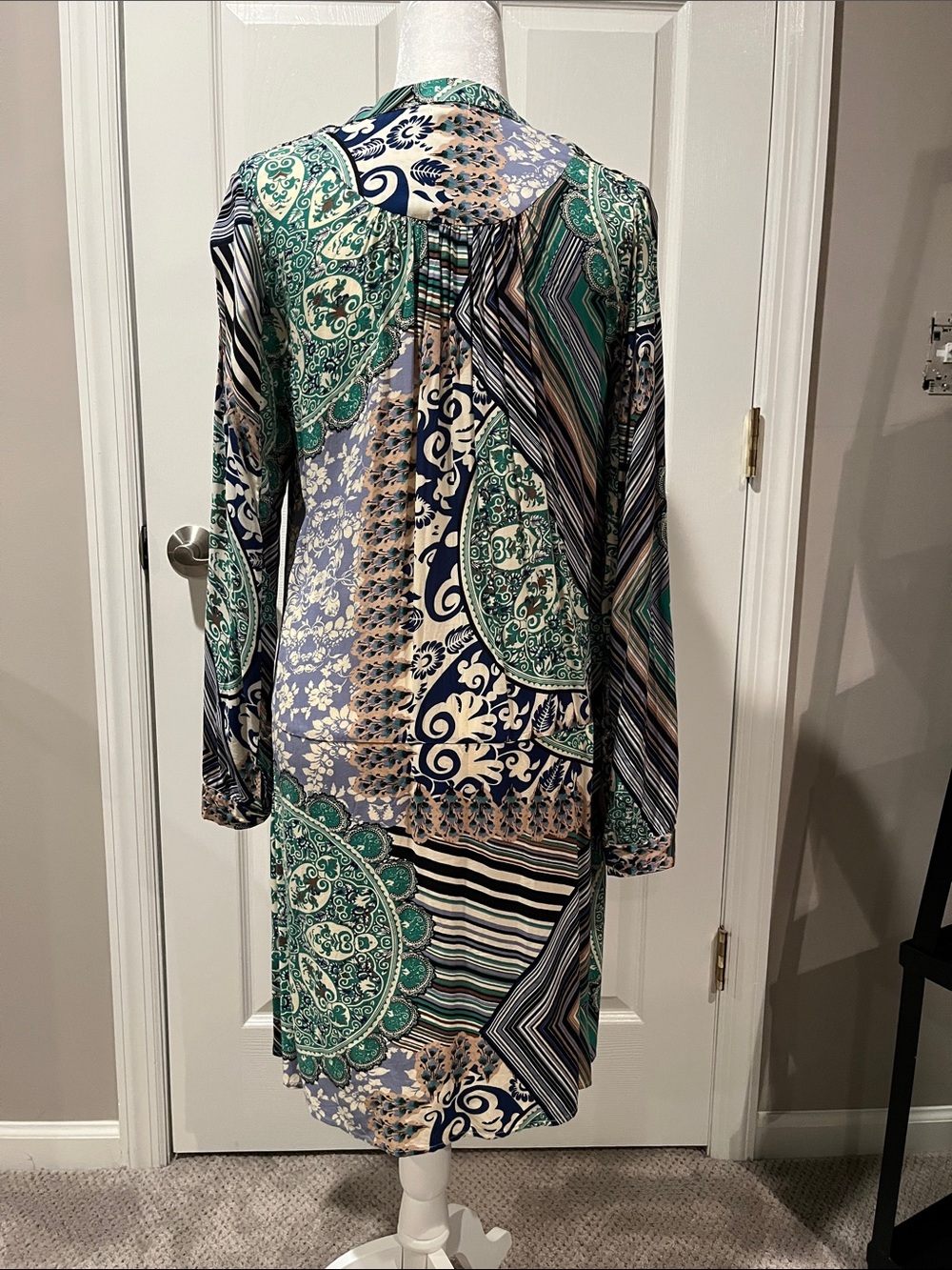 Mixed Print Long-Sleeve Dress in Green and Navy - Picture 6 of 7